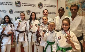 Atletas de Mirassol faturam 7 medalhas no Campeonato Brasileiro de Karatê