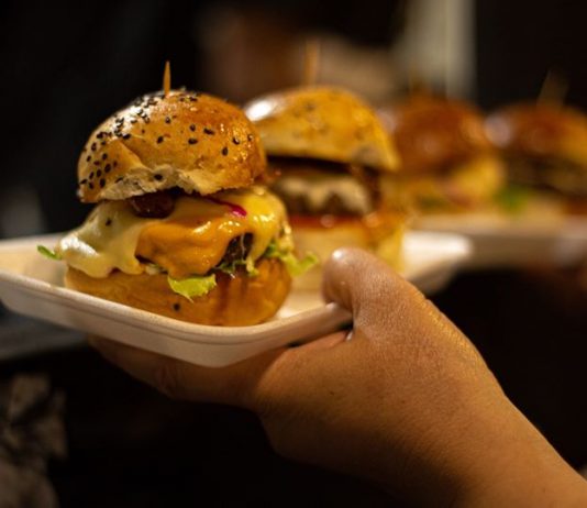 Mr. Beef está aberto para eventos corporativos neste final de ano