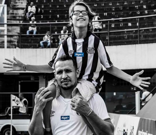 Torcedor santista de Mirassol ganha concurso e conhece a Vila Belmiro