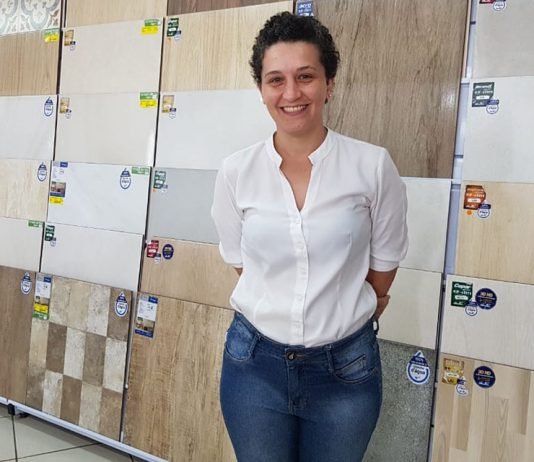 Porcelanato polido ou acetinado? Entenda a diferença de cada material antes de escolher