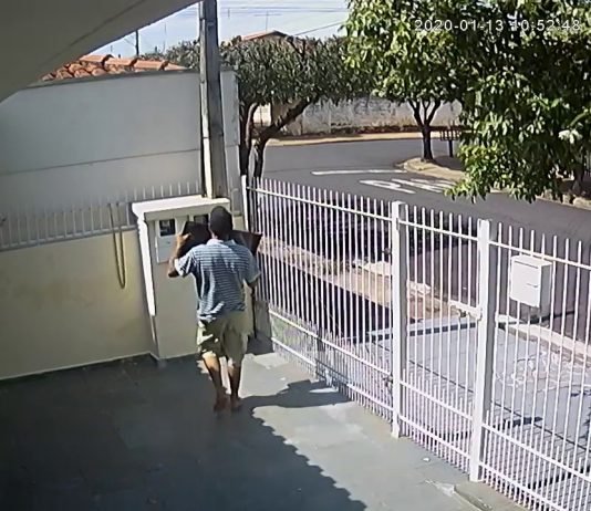 Residência é furtada em plena luz do dia no bairro Vila Moreira
