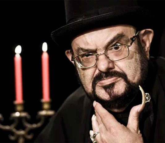 Zé do Caixão, pai do terror nacional, morre aos 83 anos em São Paulo