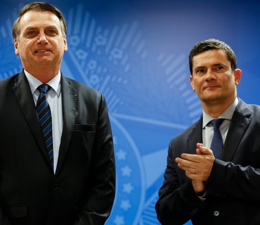 Sergio Moro anuncia saída do Ministério da Justiça