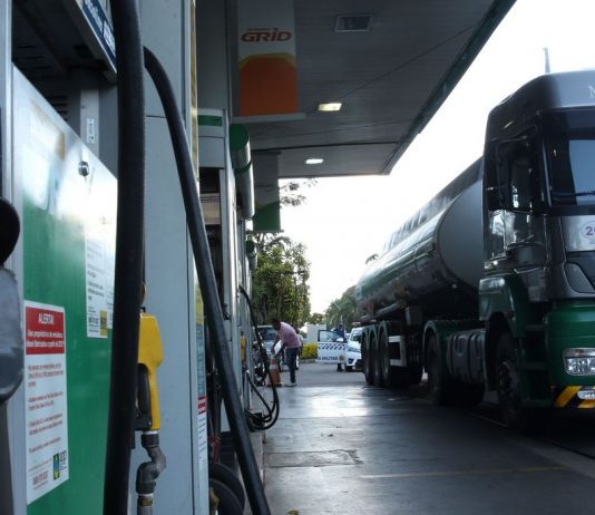 Petrobras reduz novamente preços da gasolina e do diesel em refinarias