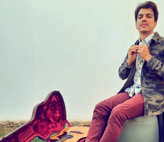 Adriano Amendola realiza primeira live autoral nesta sexta-feira