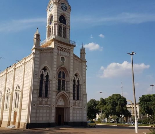 Projeto aprovado pela Câmara autoriza retorno de atividades religiosas em Mirassol