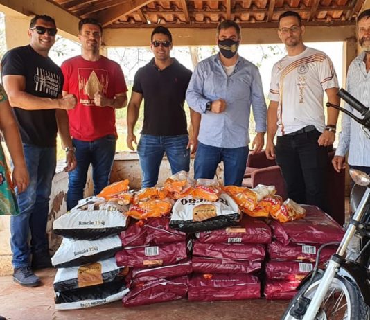 Morador ganha nova moto após perder veículo durante incêndio