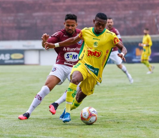 Leão perde a primeira contra o Caxias no mata-mata