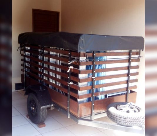 Homem tem carretinha com equipamentos de trabalho furtada em Mirassol