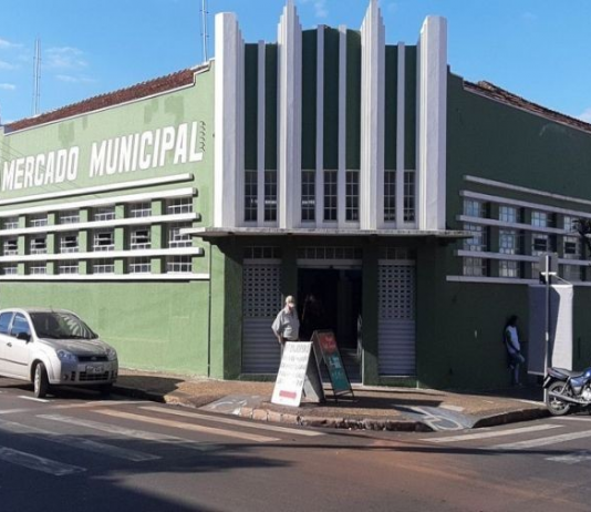 Vereador sugere “Poupatempo” no prédio do Mercadão Municipal