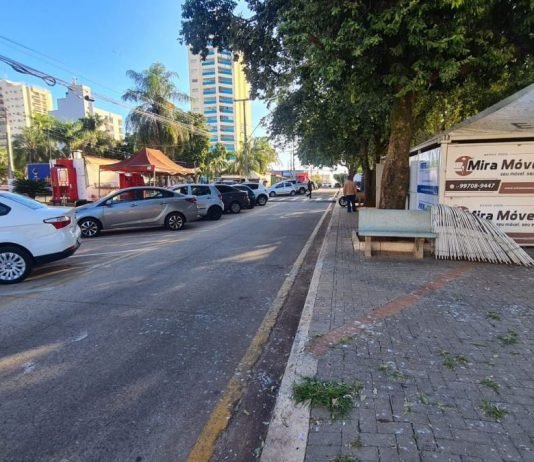 Rua São Pedro está interditada na praça devido à Festa de São Pedro