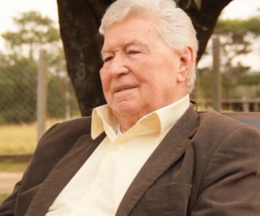 Empresário Nivaldo Covizzi, patriarca da pizzaria Bella Capri, morre aos 79 anos