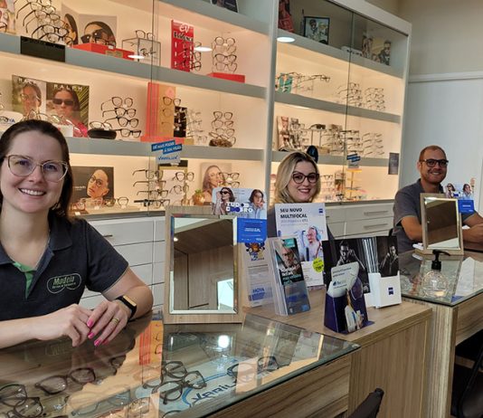 Óptica Modelo comemora 34 anos de funcionamento em Mirassol com promoções e café da manhã