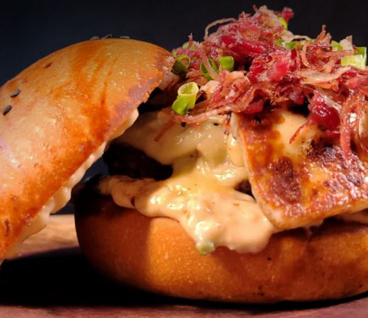 Últimos dias: burger com carne seca e queijo coalho do M. Beef fica no cardápio até o fim do mês