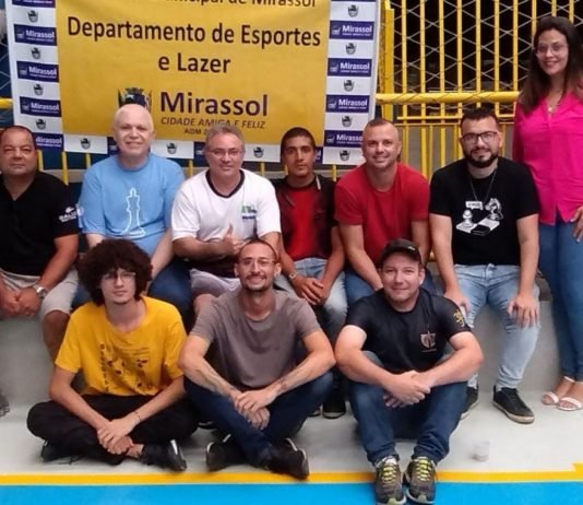 Equipe de xadrez de Mirassol fica entre as 10 melhores do Estado em Lençóis Paulista
