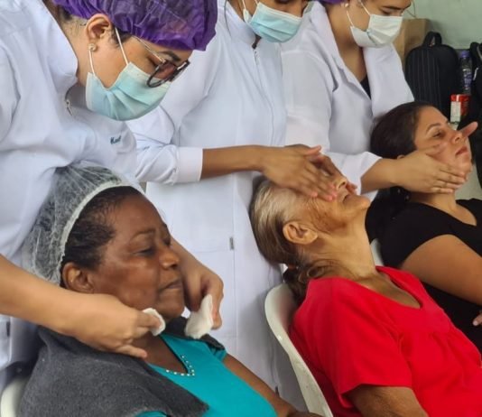 Carreta da Beleza atende as mulheres nesta quinta-feira (23) no bairro São José
