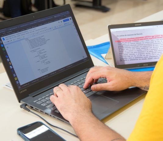 Centro Paula Souza disponibiliza cursos gratuitos para capacitação online