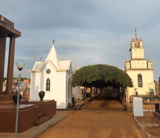 Cemitérios de Mirassol e Ruilândia terão horário especial e programação religiosa no Dia de Finados